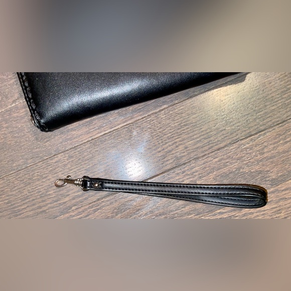 Vintage Black Guess Clutch Wallet Wristlet zipper many compartments card holder - Picture 14 of 16